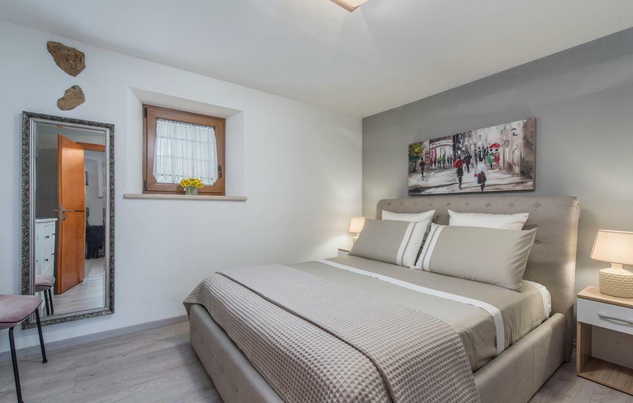 Apartment Claire Karšete Eksteriør billede