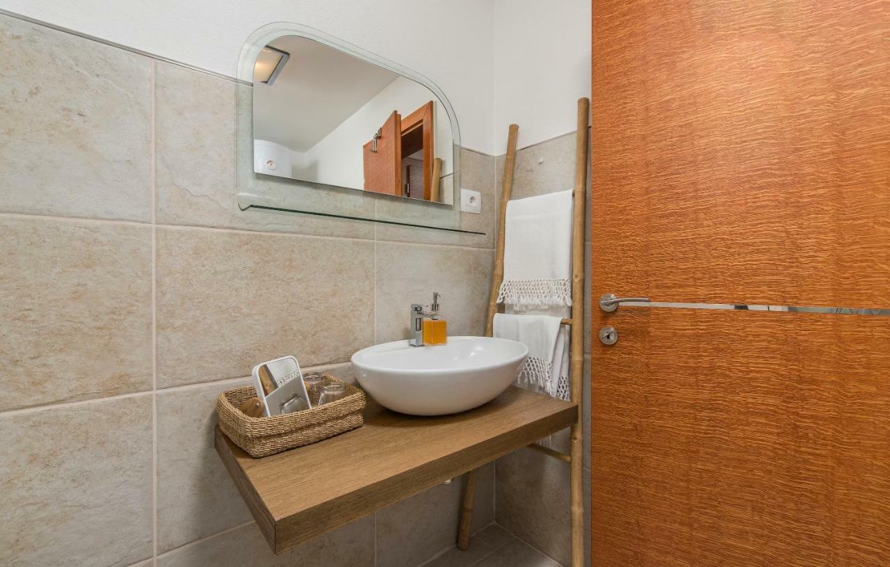 Apartment Claire Karšete Eksteriør billede