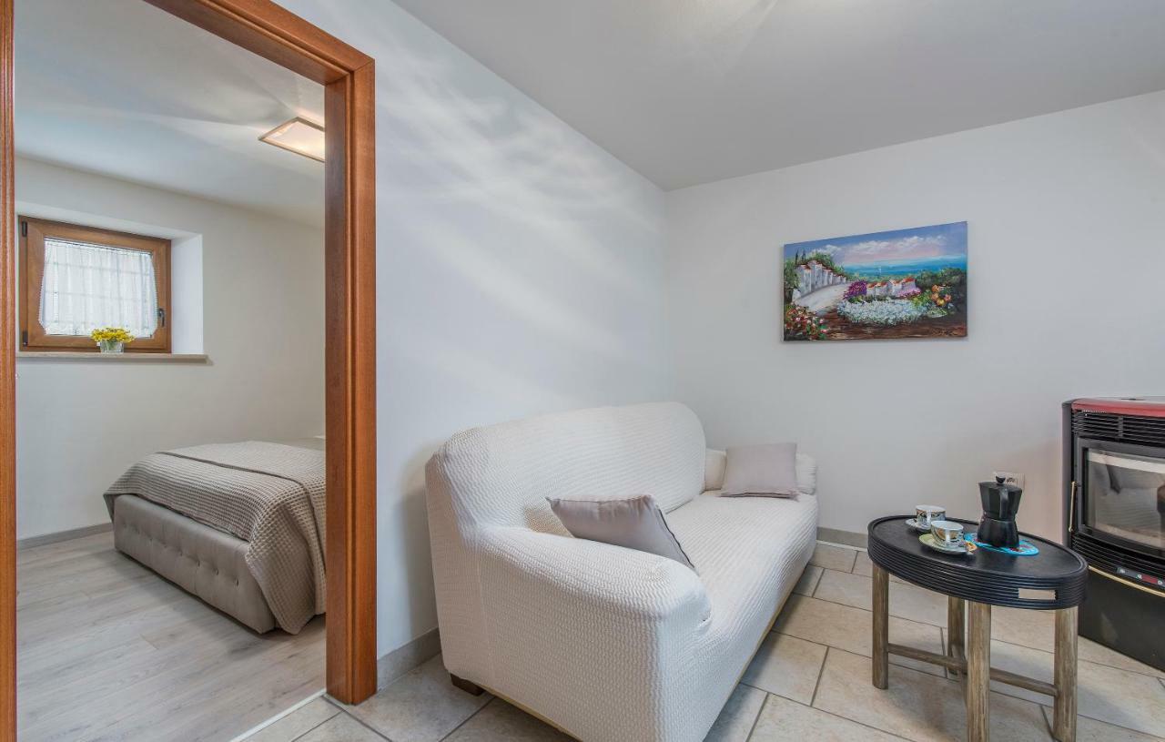 Apartment Claire Karšete Eksteriør billede